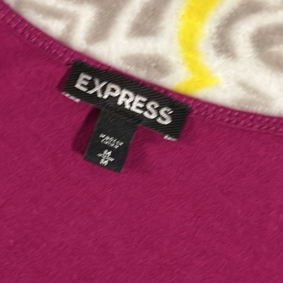 Express M Medium tank top - sleeveless - sequin Aztec style design - geometric - Picture 4 of 9